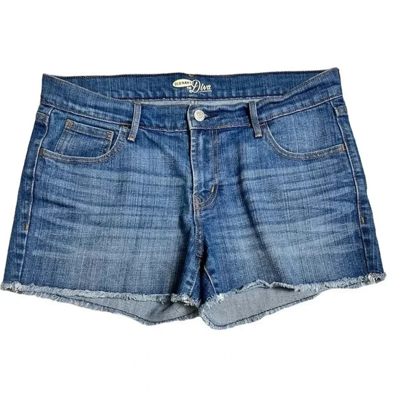 Denim Jean shorts, Size 8, loose fit, raw  edge - Picture 1 of 4